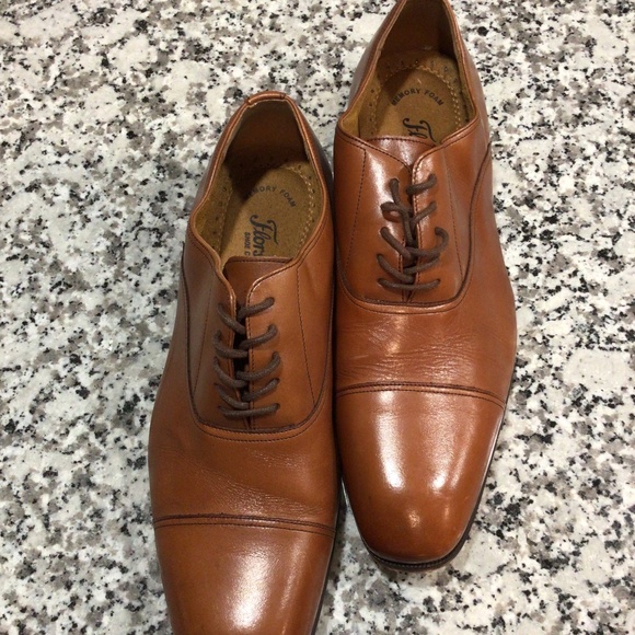 Florsheim Men’s Leather Shoes - Picture 7 of 10